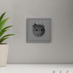 USB-C стане новим стандартом, чи варто міняти всі розетки